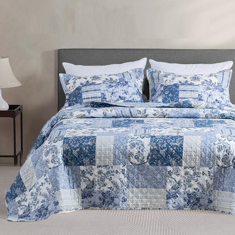 Mintorai Vintage Blue Patchwork Floral Quilt Set - All Season Bedding, Room Decor, Graduation Gifts