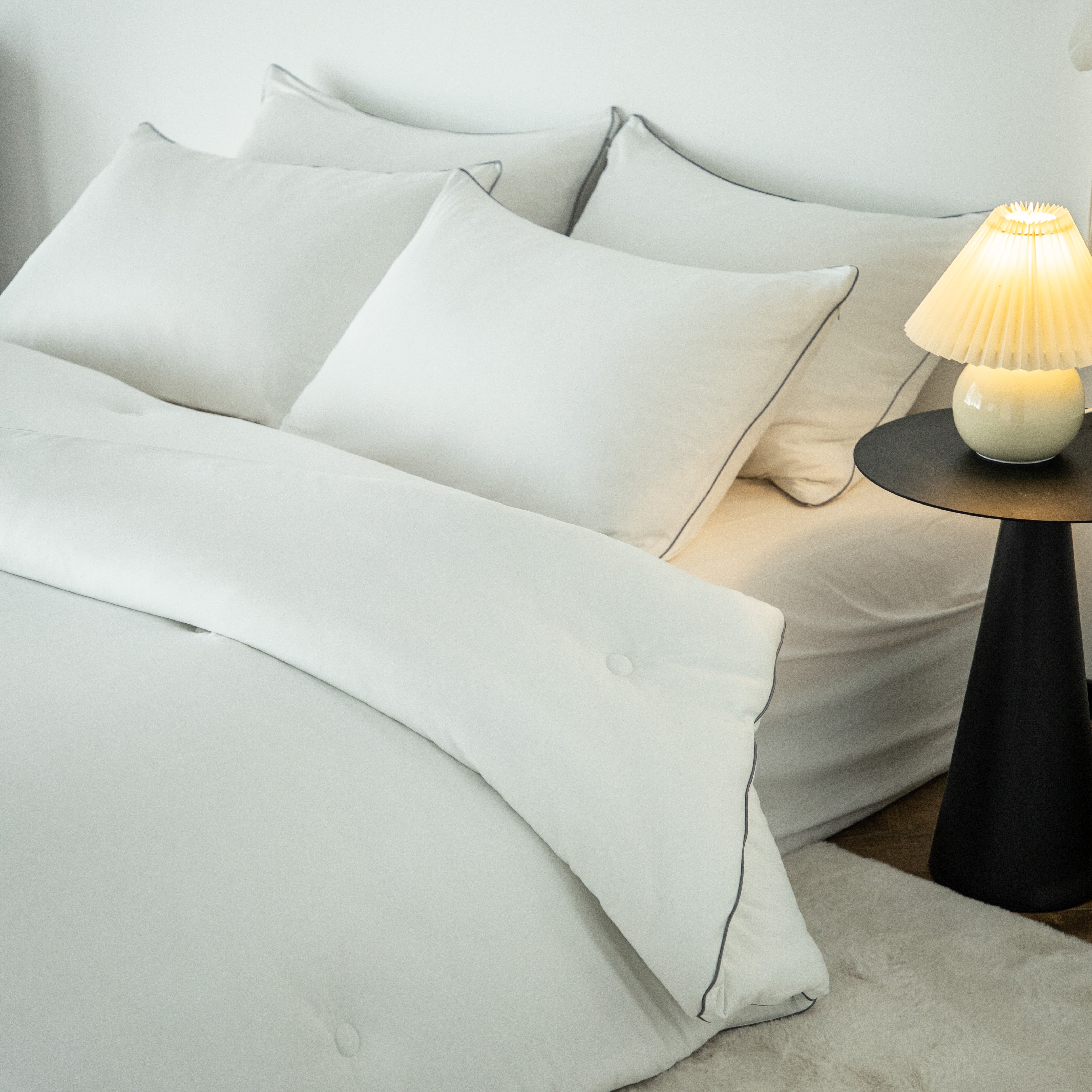 Mintorai Jersey Knit Ultra Soft Comforter Set, White