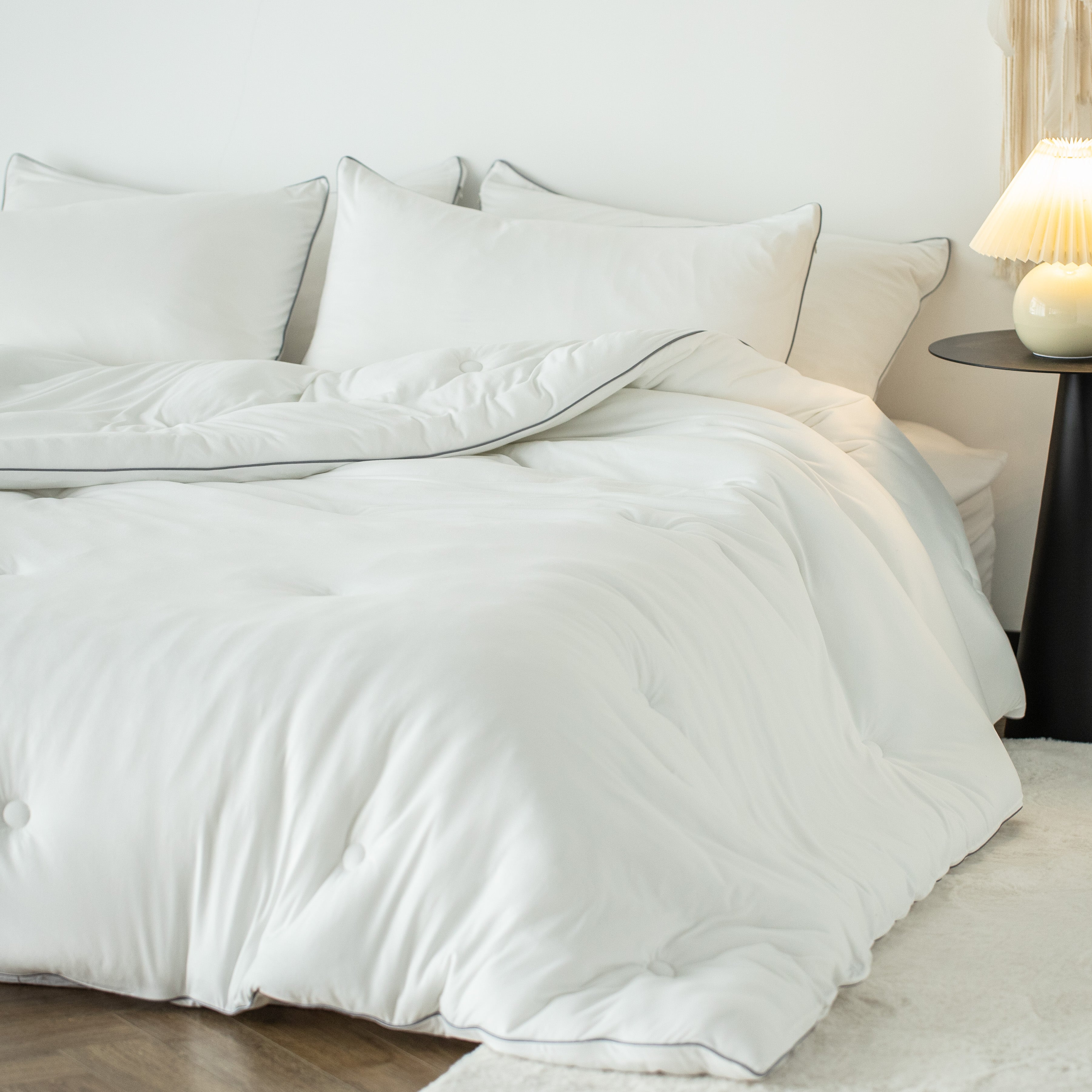 Mintorai Jersey Knit Ultra Soft Comforter Set, White