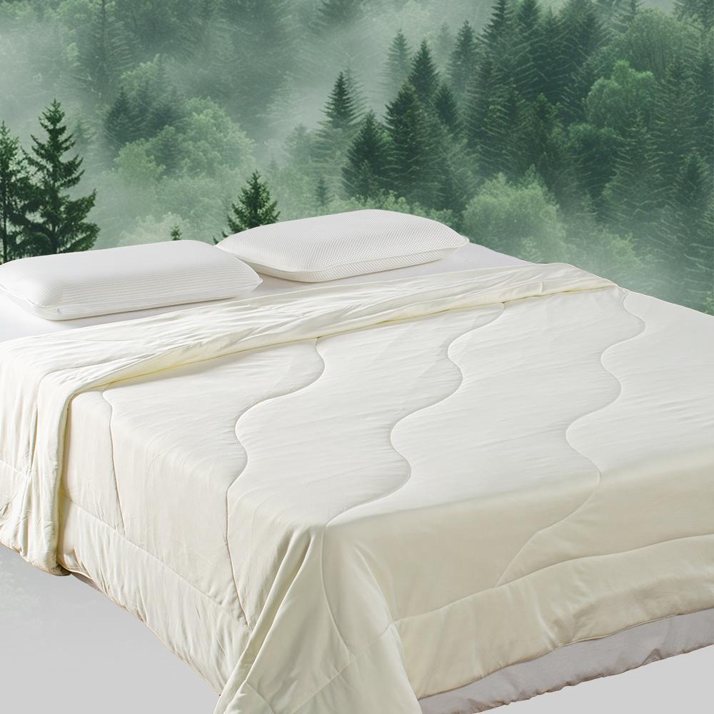 Mintorai All Season Ultra Soft Cooling Blanket Comforter, Hypoallergenic and Breathable, Room Decor, Graduation Gifts