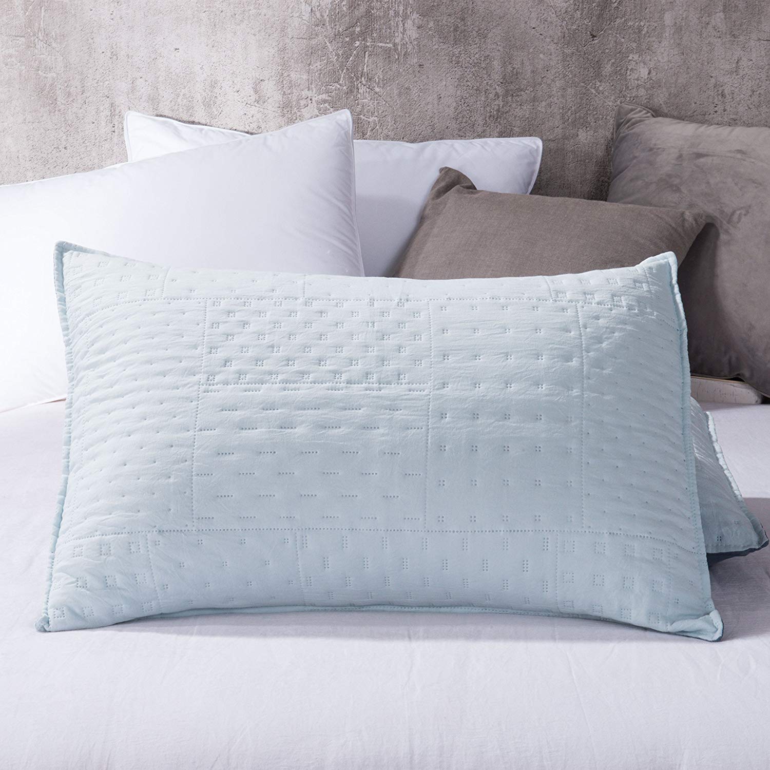 Mintorai All Season Contemporary Coverlet Quilt Set, Detailed Stitching, Green or Grey or Blue, Room Decor, Graduation Gifts