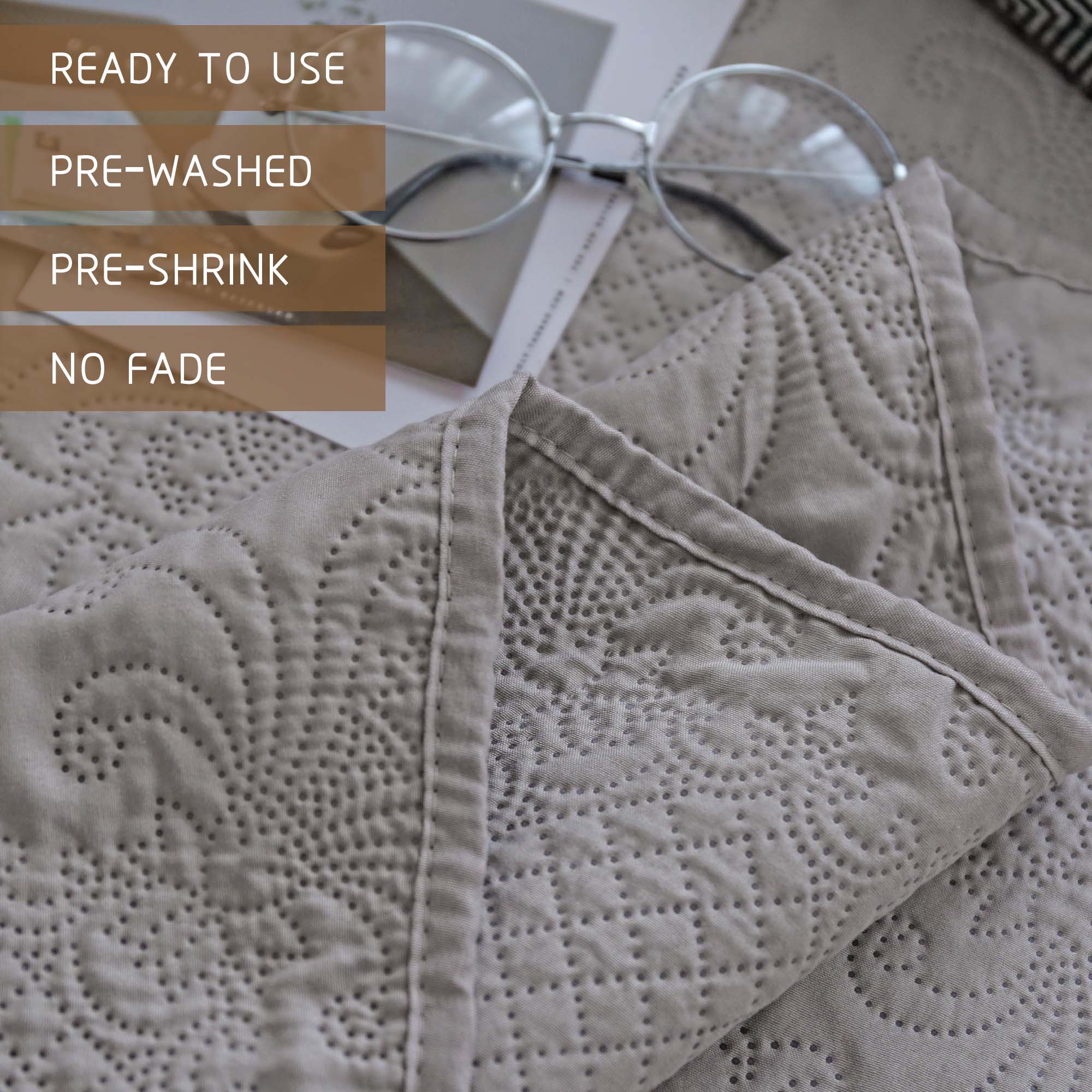 Mintorai Ultra Soft Floral Coverlet Quilt Bedding Set