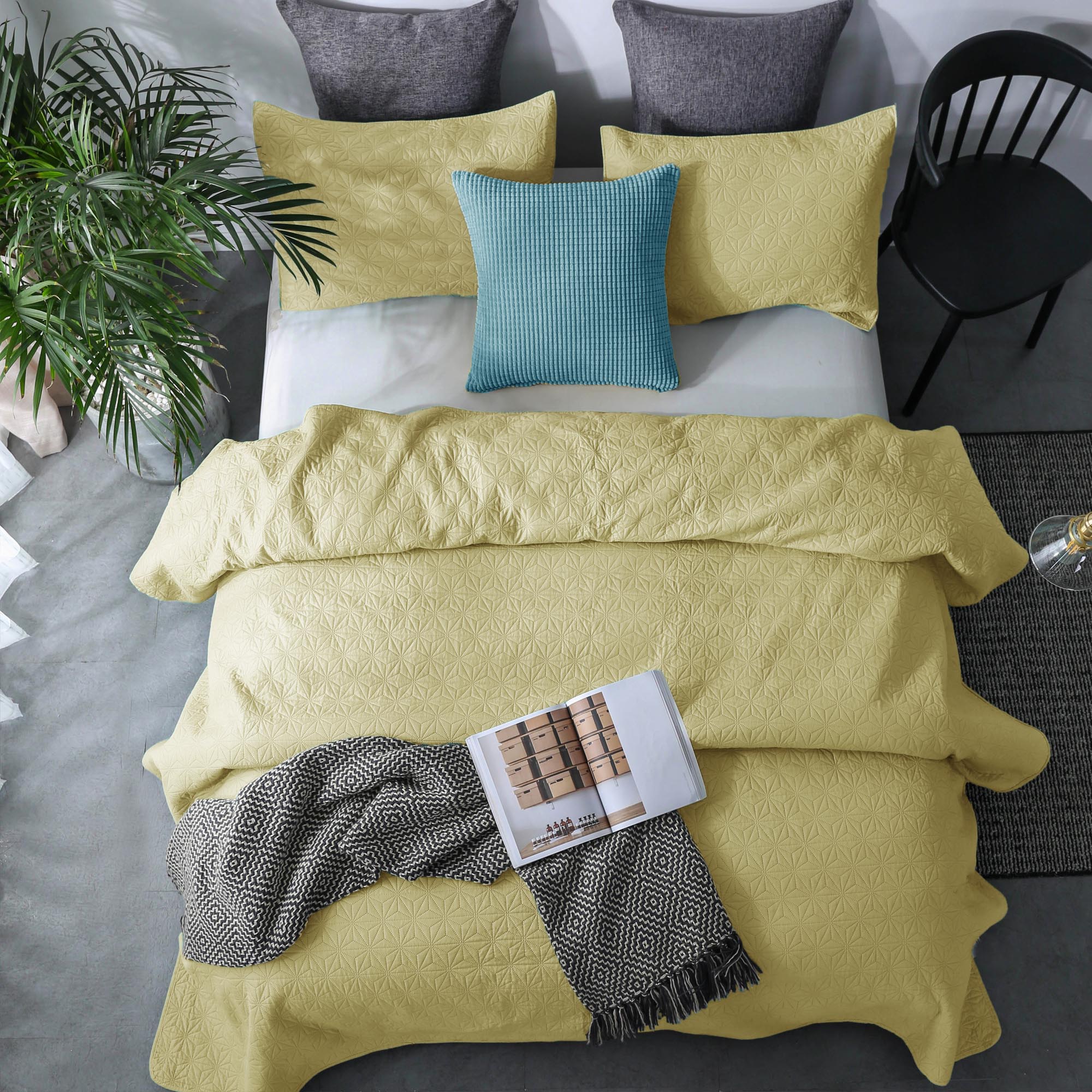 Mintorai Ultra Soft Star Contemporary Design Bedding Coverlet Set, Room Decor, Graduation Gifts