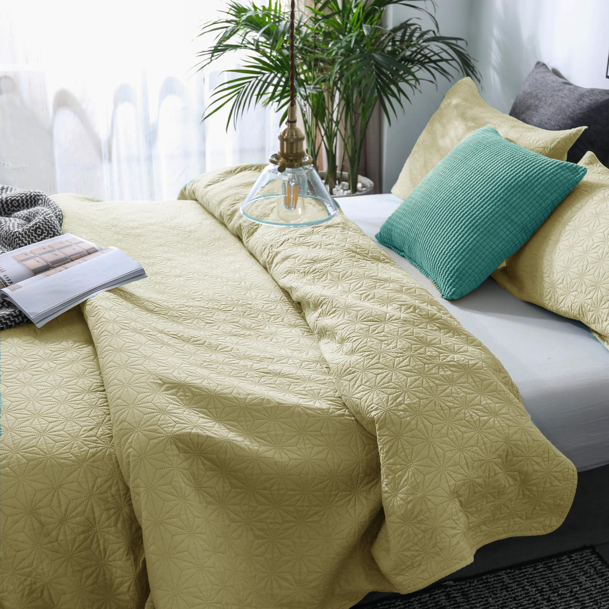 Mintorai Ultra Soft Star Contemporary Design Bedding Coverlet Set, Room Decor, Graduation Gifts