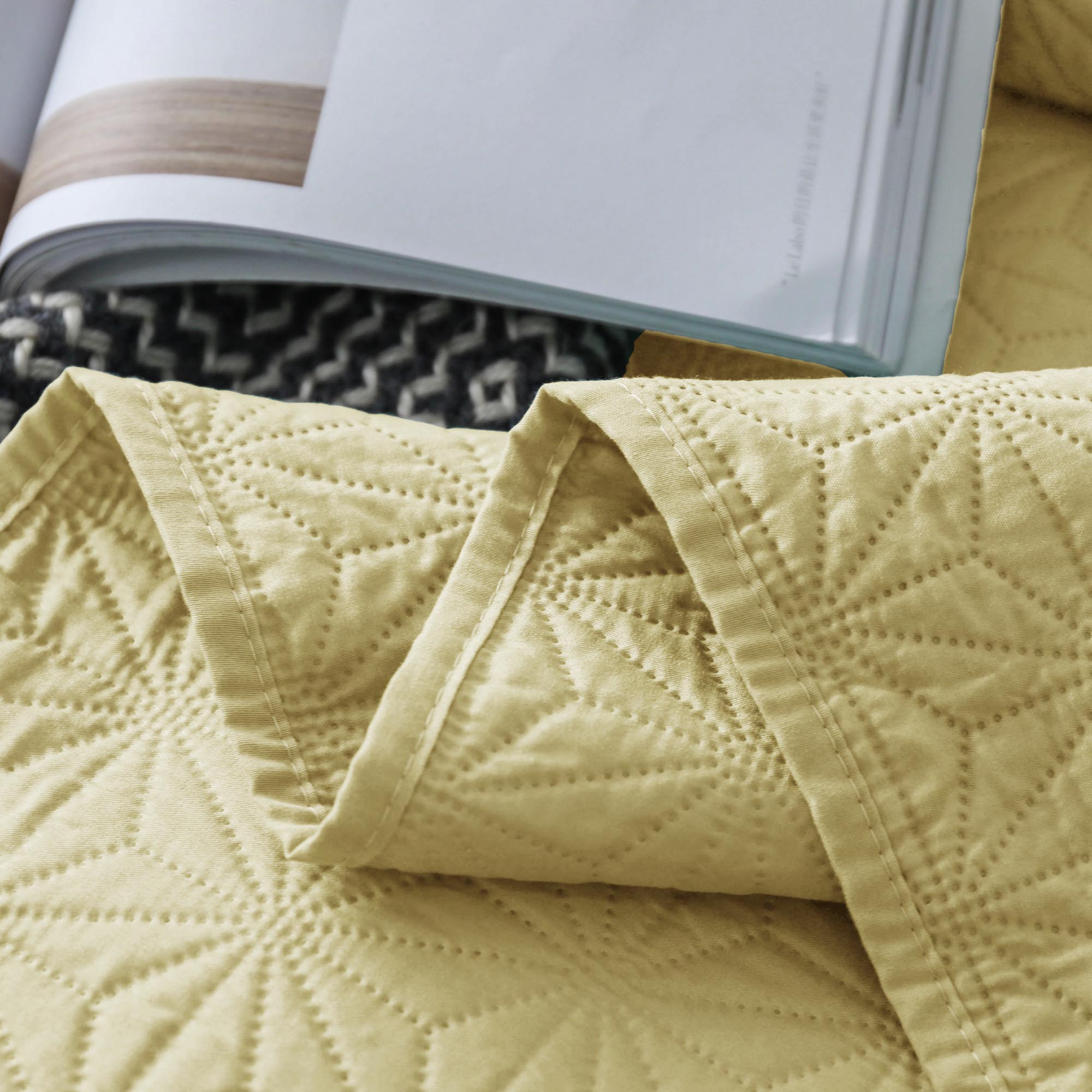 Mintorai Ultra Soft Star Contemporary Design Bedding Coverlet Set, Room Decor, Graduation Gifts