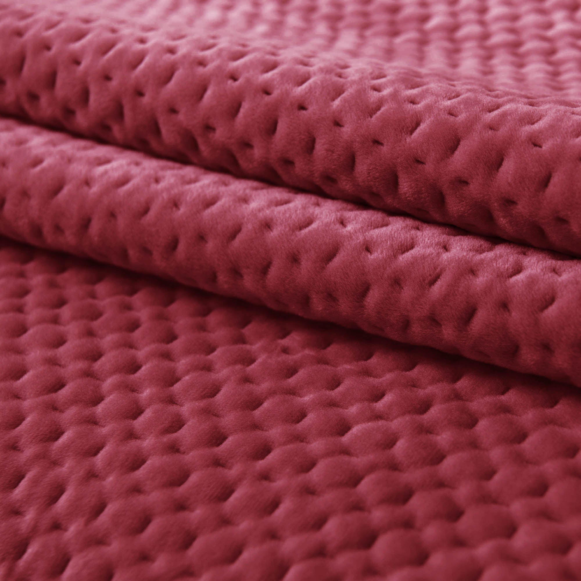 Mintorai All Season Cozy Velvet Quilt Set with Shams, Queen, King, Room Decor, Graduation Gifts