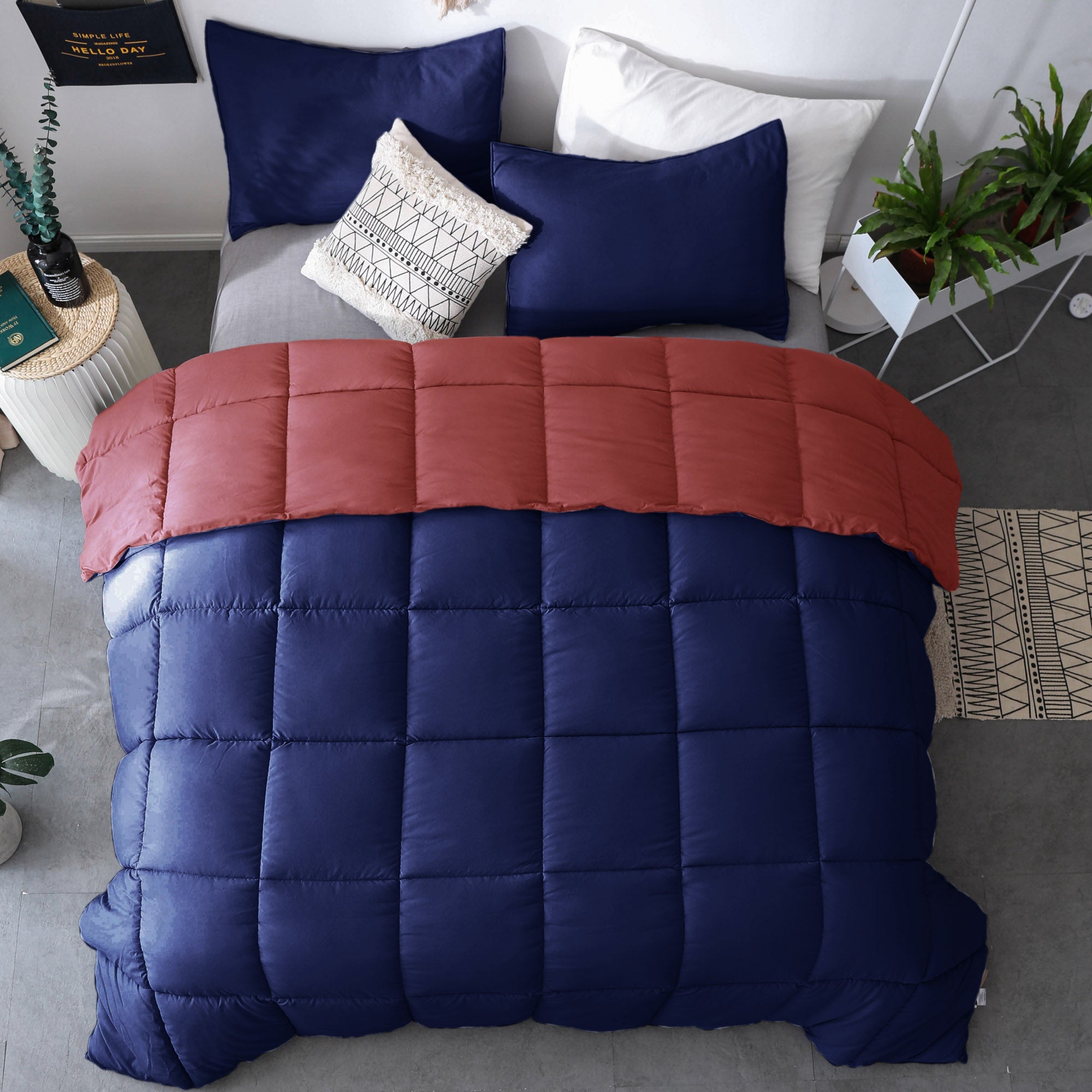 Mintorai Cozy Soft Luxury Down Alternative Comforter Set - Reversible & Machine Washable - Mintorai