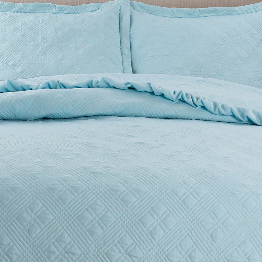 Mintorai All Season Cozy Diamond Design Quilt Set