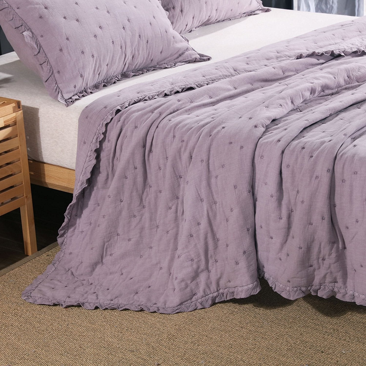 Mintorai Cotton Ultra Soft Dot Stitched Quilt Set