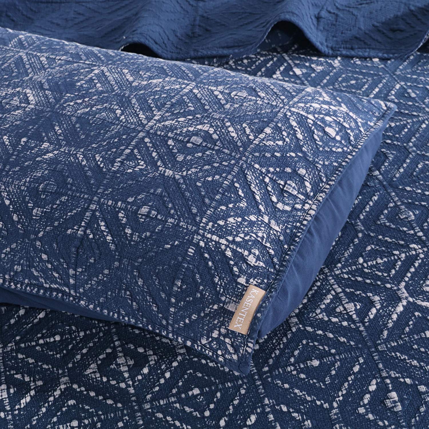 Mintorai Cozy Stonewashed Quilt Set, Navy Blue and White