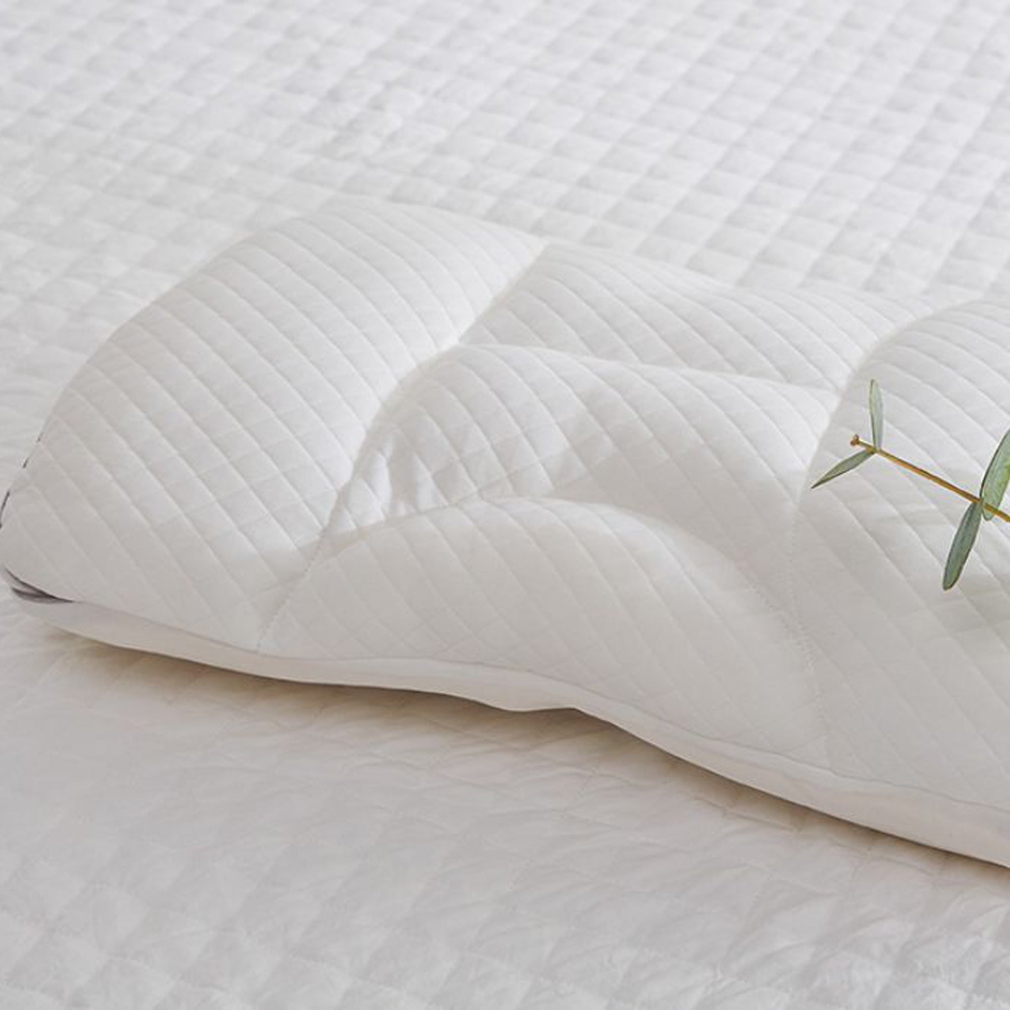 Mintorai Waterproof Foam Pillow, Medium Support Low Loft Slim Contour, White