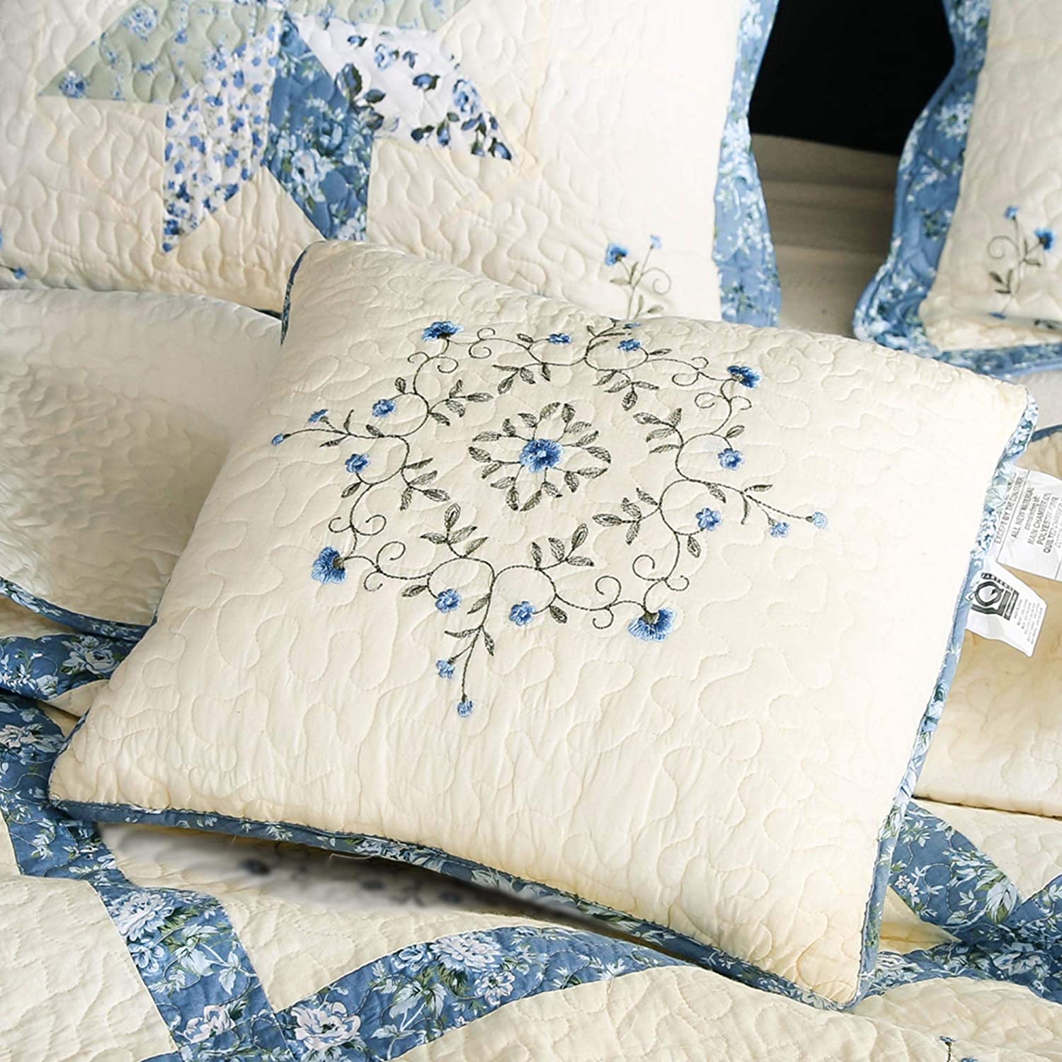 Mintorai 100% Cotton Floral Patchwork Throw Pillow, Blue