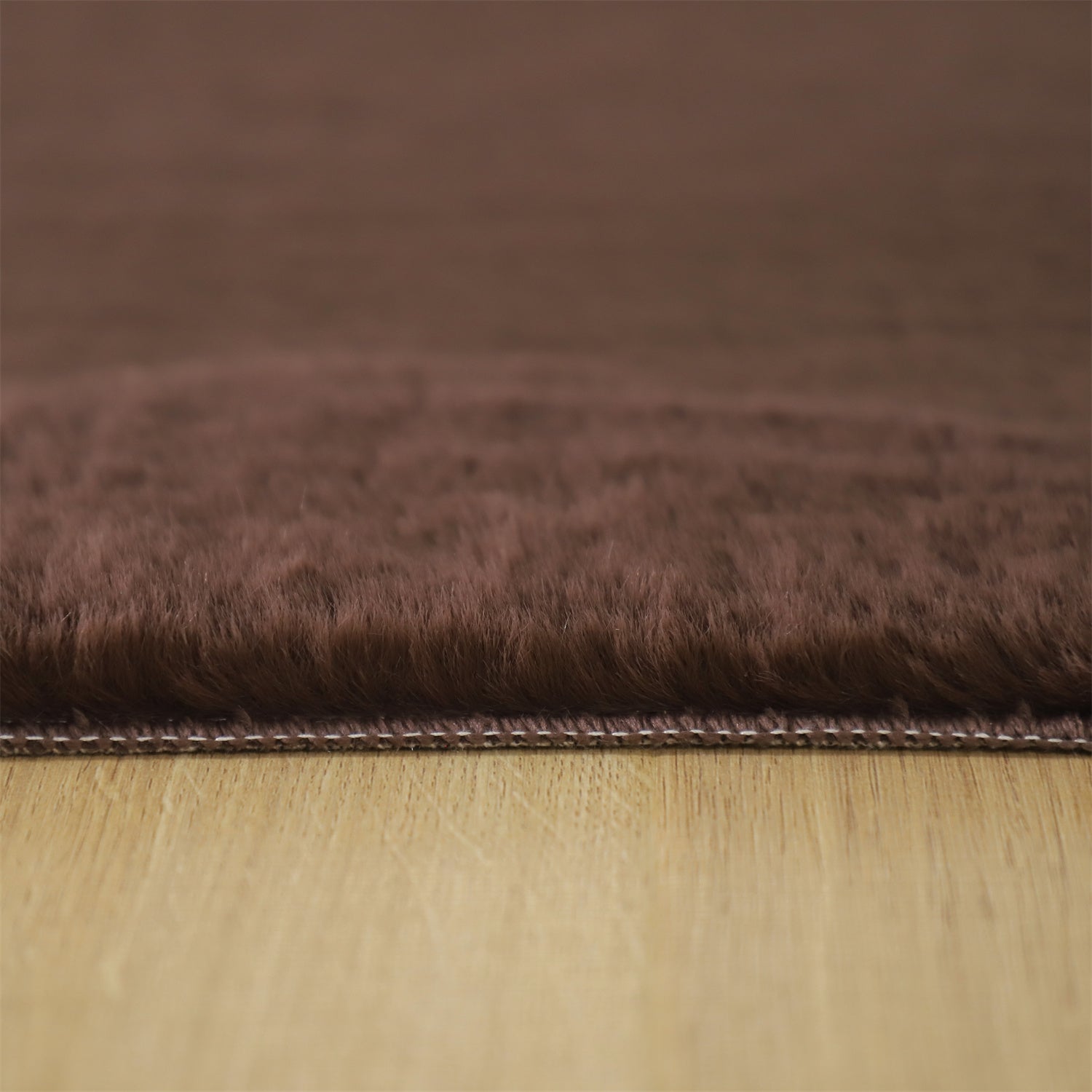 Mintorai Fluffy Elegant Faux Fur Area Rugs, Ultra Soft, Room Decor, Graduation Gifts, Fathers Day Gift, Mom Gift