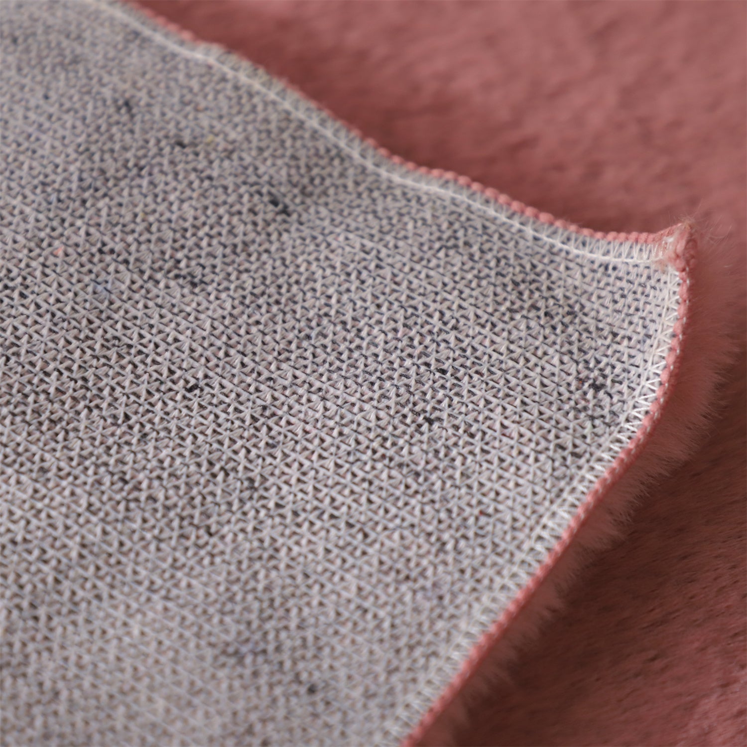 Mintorai Fluffy Elegant Faux Fur Area Rugs, Ultra Soft, Room Decor, Graduation Gifts, Fathers Day Gift, Mom Gift