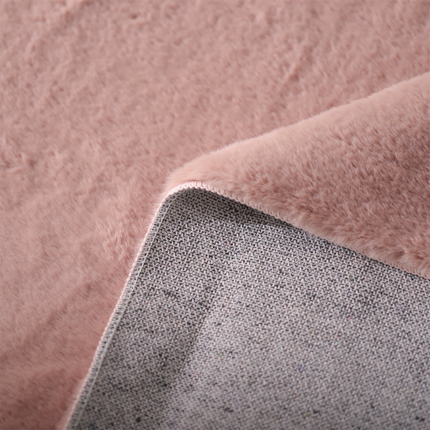 Mintorai Fluffy Elegant Faux Fur Area Rugs, Ultra Soft, Room Decor, Graduation Gifts, Fathers Day Gift, Mom Gift