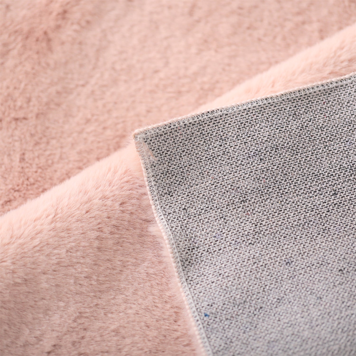 Mintorai Fluffy Elegant Faux Fur Area Rugs, Ultra Soft, Room Decor, Graduation Gifts, Fathers Day Gift, Mom Gift