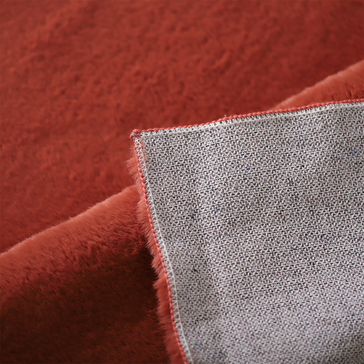 Mintorai Fluffy Elegant Faux Fur Area Rugs, Ultra Soft, Room Decor, Graduation Gifts, Fathers Day Gift, Mom Gift