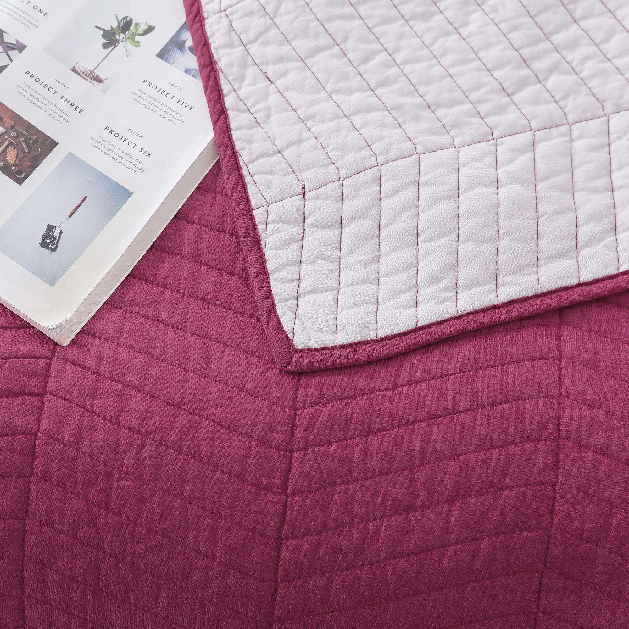 Mintorai Ultra Soft Cotton Oversized Bedspread Set, Blue or Red, Room Decor, Graduation Gifts