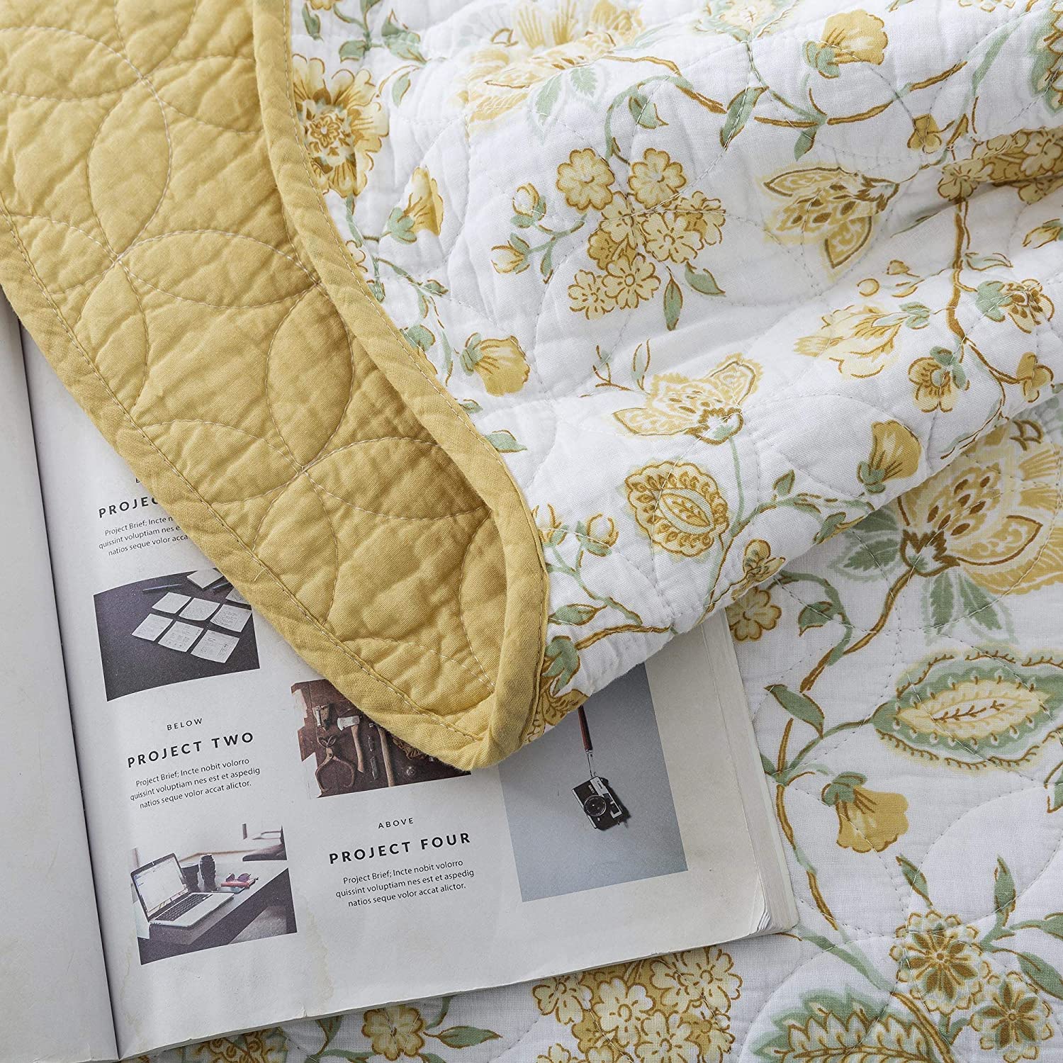 Mintorai 100% Cotton Summer Ultra Soft Floral Design 3 Piece Reversible Bedding Set, Room Decor, Graduation Gifts