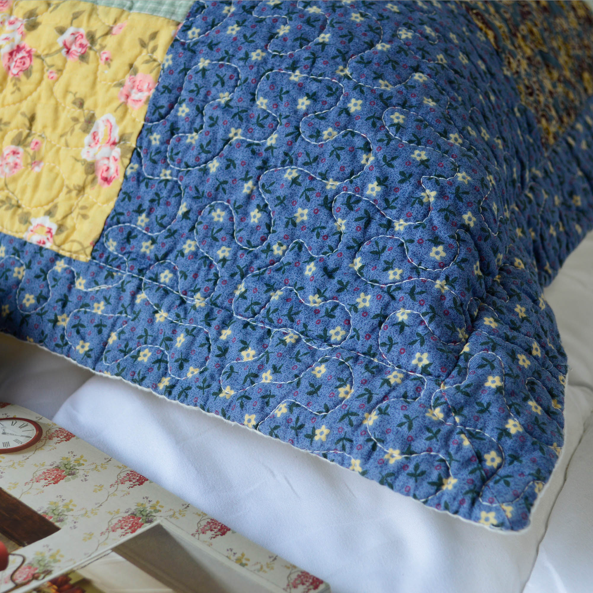 Mintorai 100% Cotton Boho Style Summer King Size Quilt Pillow Sham, Multi-Blue, Room Decor, Graduation Gifts