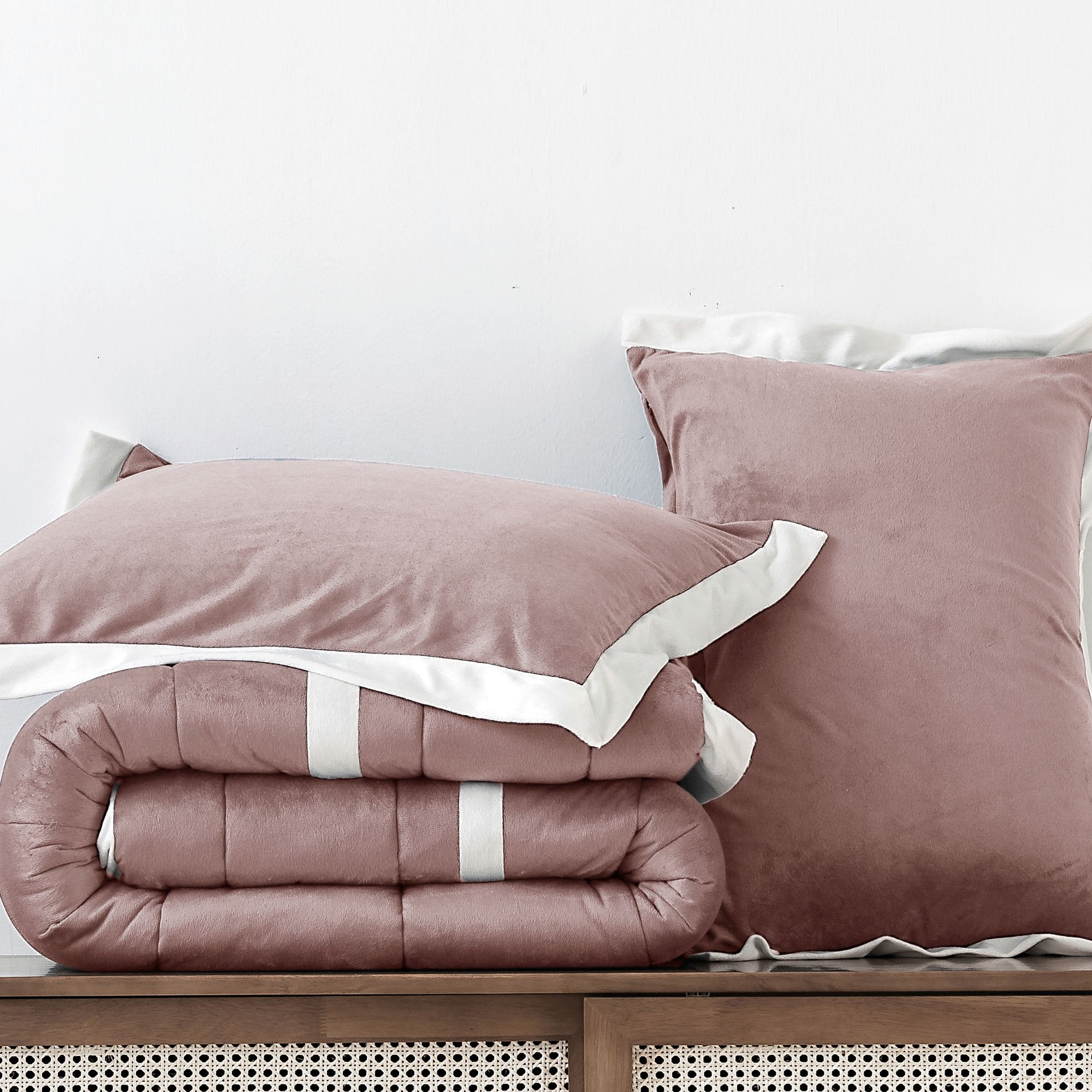 Mintorai Luxury Plush Microfiber Down Alternative Comforter Set With Unique Stripe Design - Mintorai