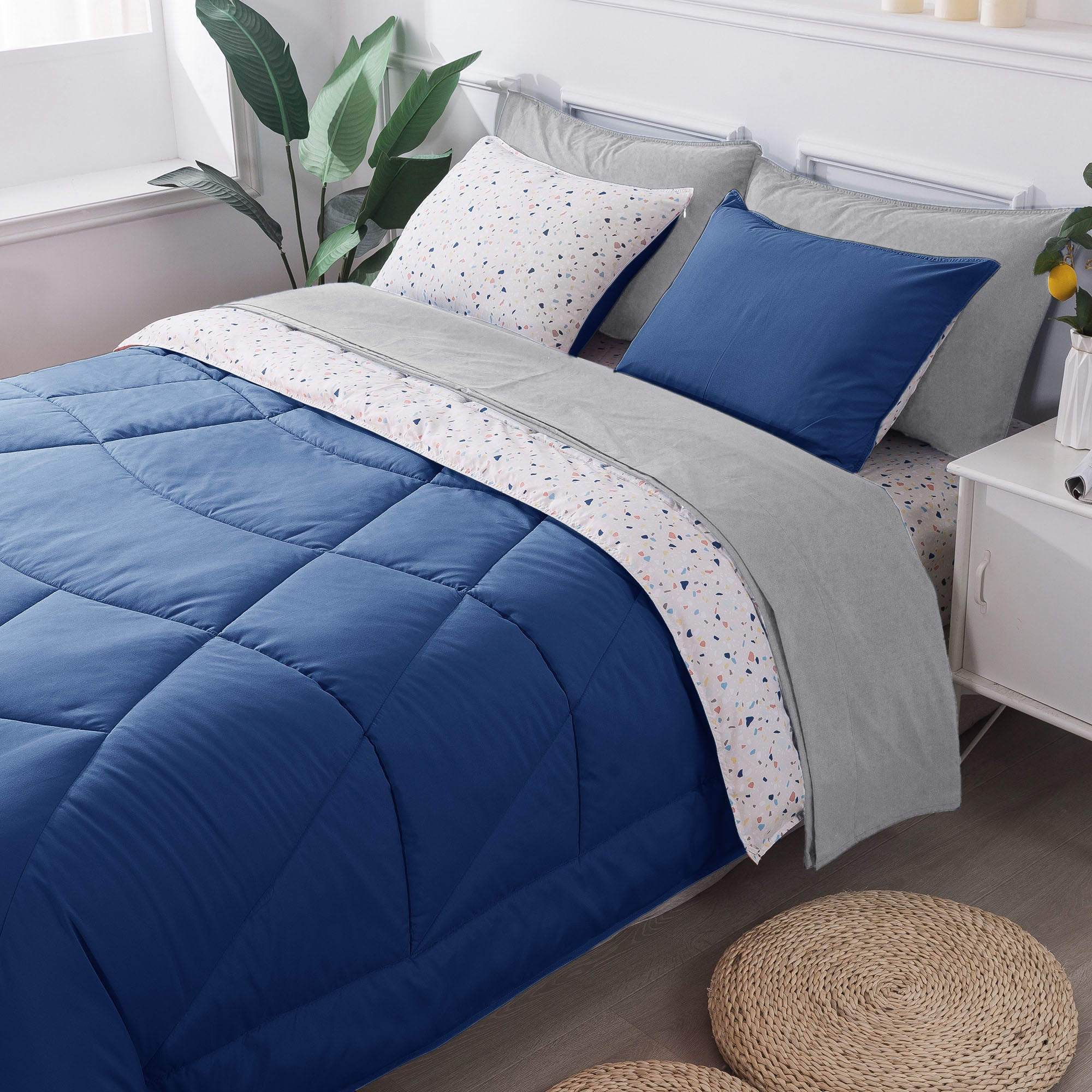 Mintorai Kids Reversible 5 and 7 Piece Ultra Soft Cozy Bed Comforter Sets, Room Decor