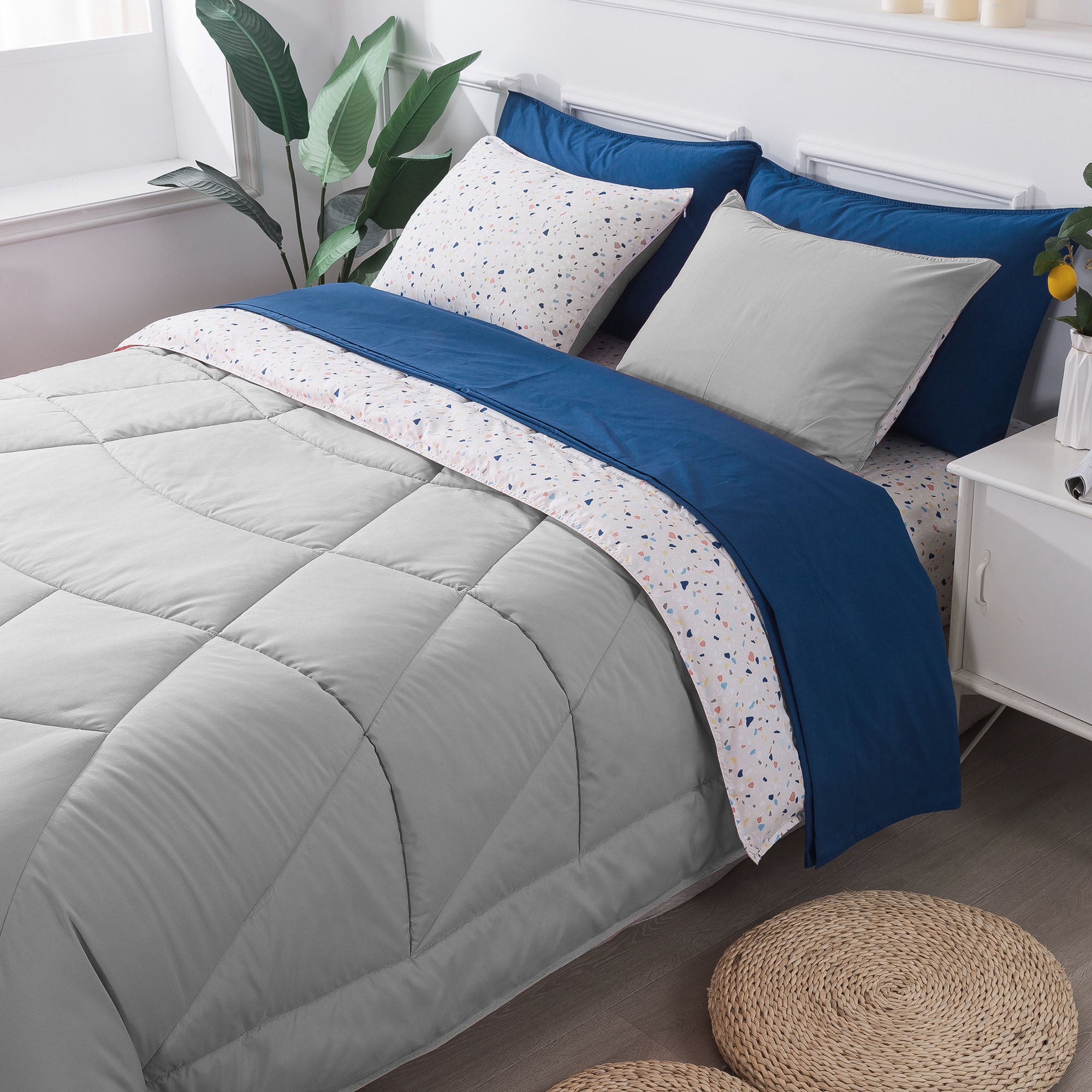 Mintorai Kids Reversible 5 and 7 Piece Ultra Soft Cozy Bed Comforter Sets, Room Decor