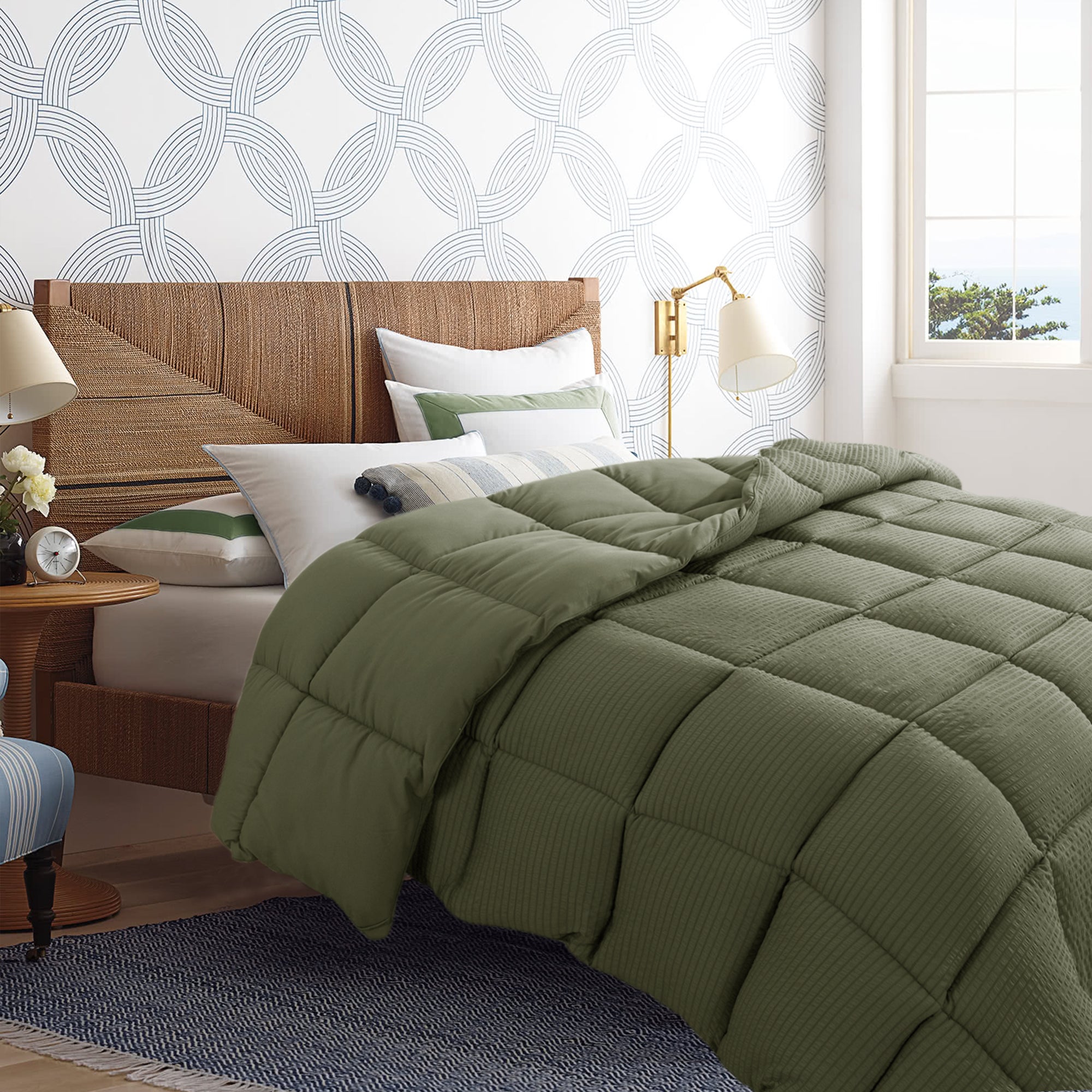 Mintorai Ultra Soft All Season Down Alternative Reversible Comforter, Twin, Queen, King, Room Decor, Graduation Gifts