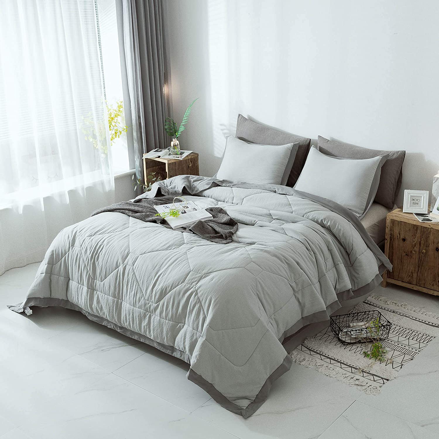 Mintorai Ultra Soft Quilted Comforter Set with Ruffled Trim Edge, Room Decor, Graduation Gifts