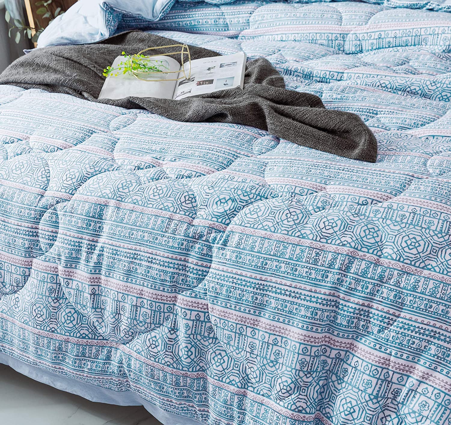 Mintorai Floral Quilted Comforter Set with Border Trim Design, Multi Blue, Room Decor, Graduation Gifts