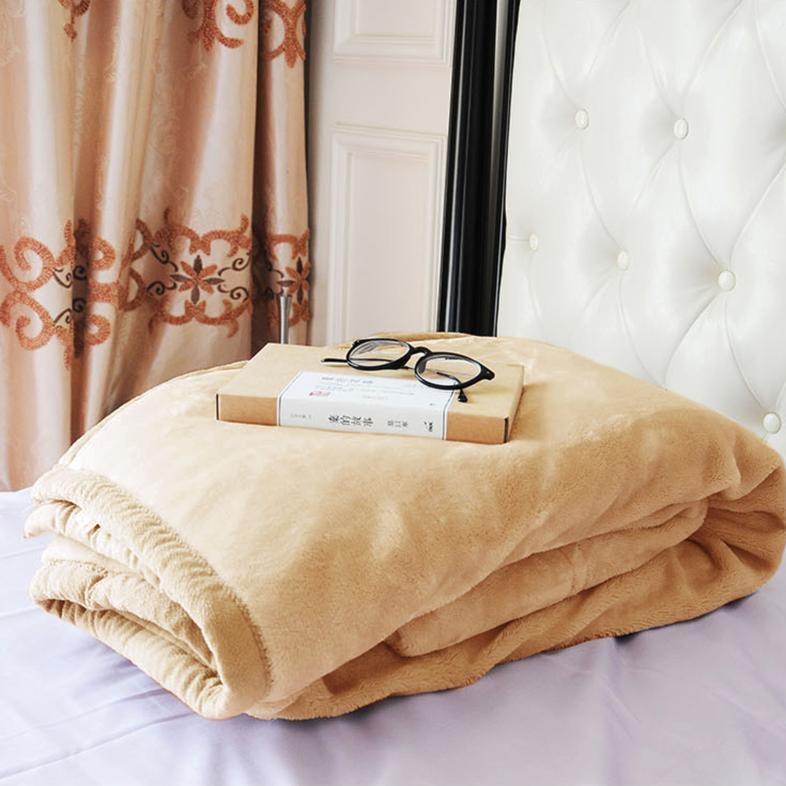 Mintorai Ultra Soft All Season Warm Fleece Throw Blanket, Beige or Brown